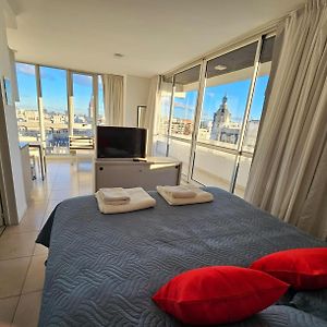 Centrico, Ideal Para Conocer La Ciudad, Vista Panoramica, Con Piscina Y Seguridad 24Hs
